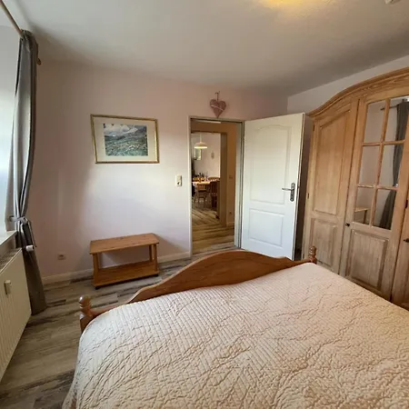 Wiesenweg W10 Appartement *