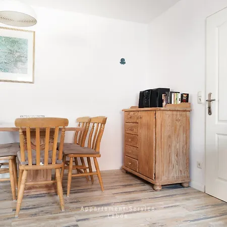 Appartement Wiesenweg W10 *