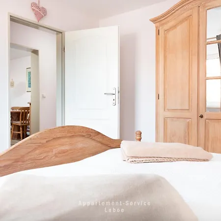 Appartement Wiesenweg W10 *